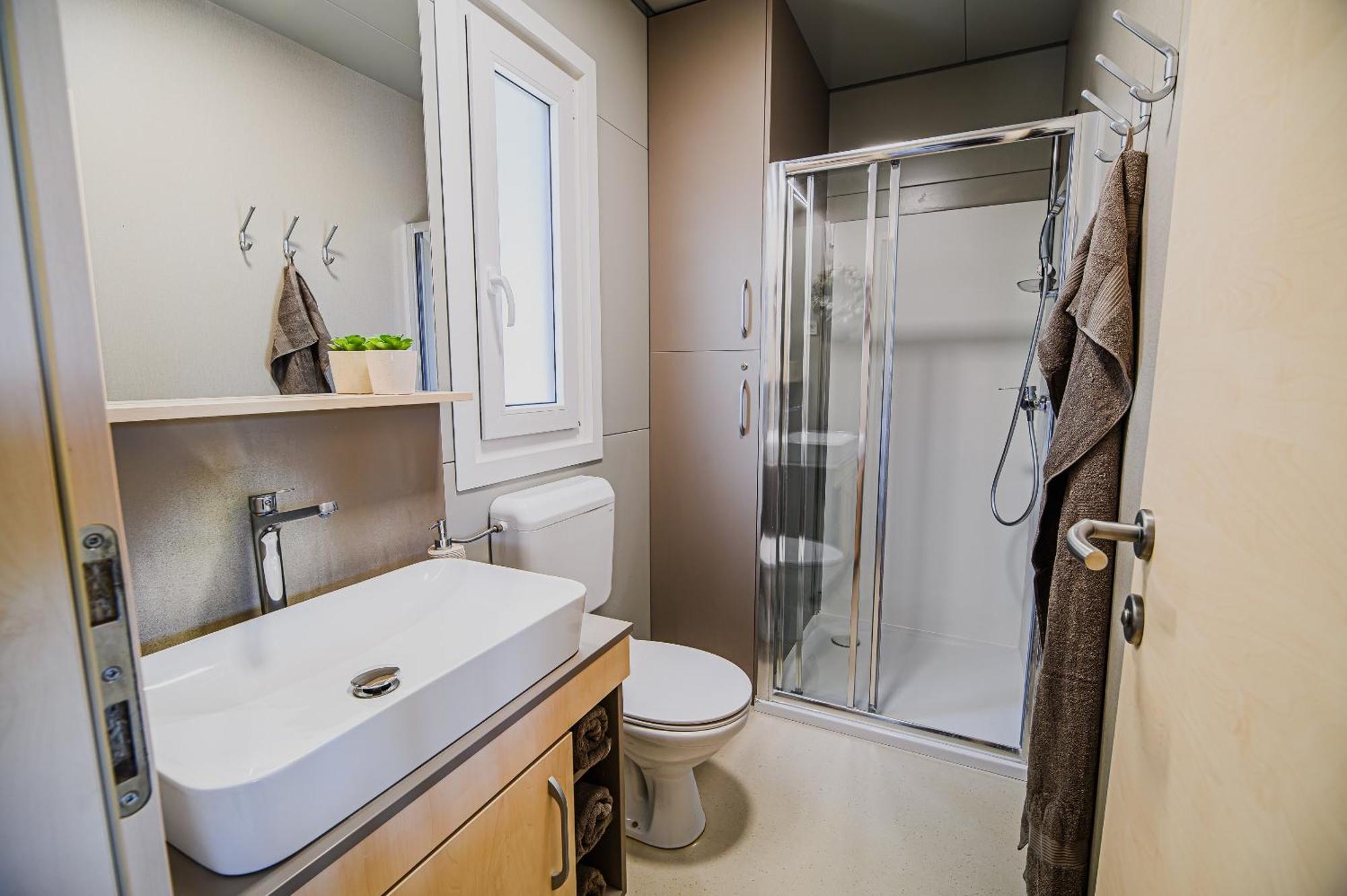 Deluxe Lake View Mobile Homes With Thermal Riviera Tickets كاتيز أوب سافي المظهر الخارجي الصورة