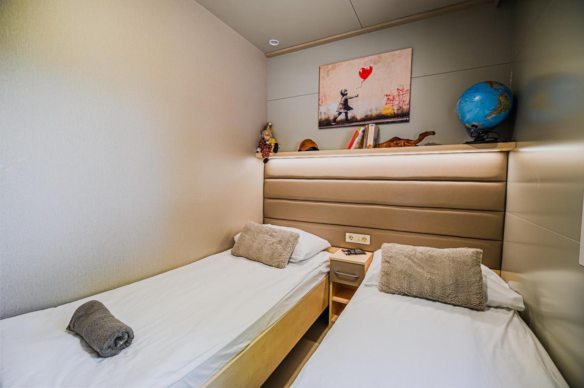 Deluxe Lake View Mobile Homes With Thermal Riviera Tickets كاتيز أوب سافي المظهر الخارجي الصورة